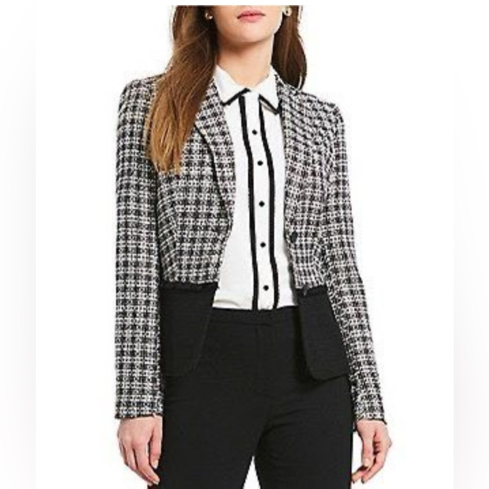 Karl Lagerfeld Monochrome Tweed Blazer, Women’s Size 12, Like New